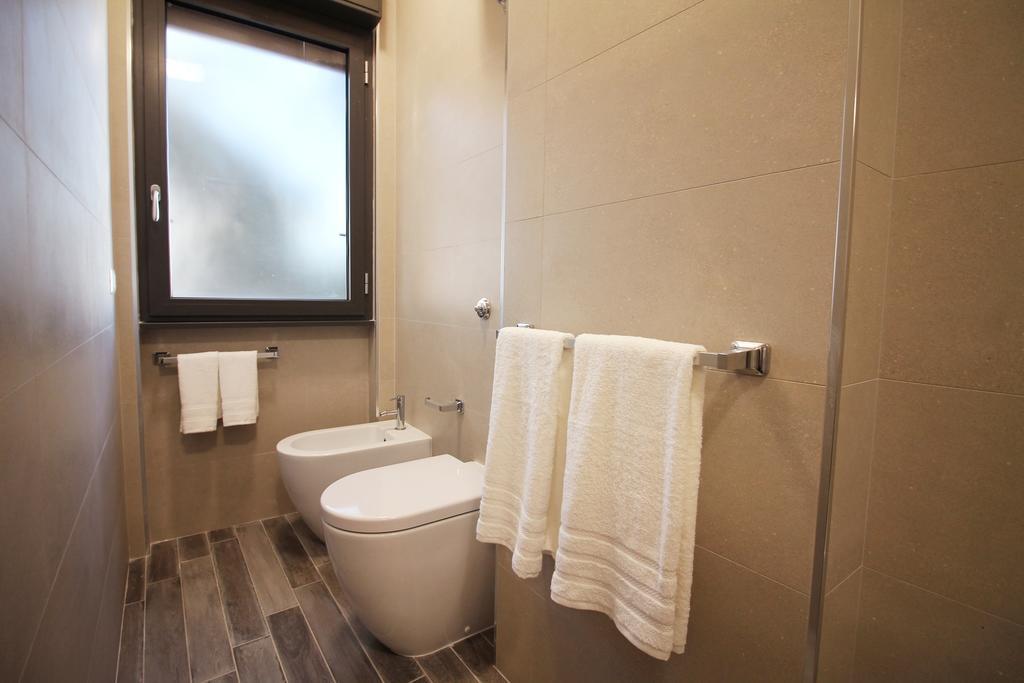 Eur Bright Spacious Terraced Apartamento *